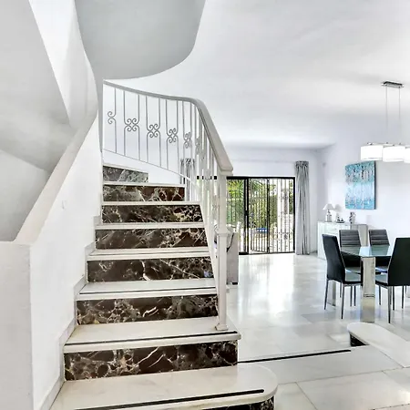 Vdp 17 Cabopino Vakantiehuis Marbella